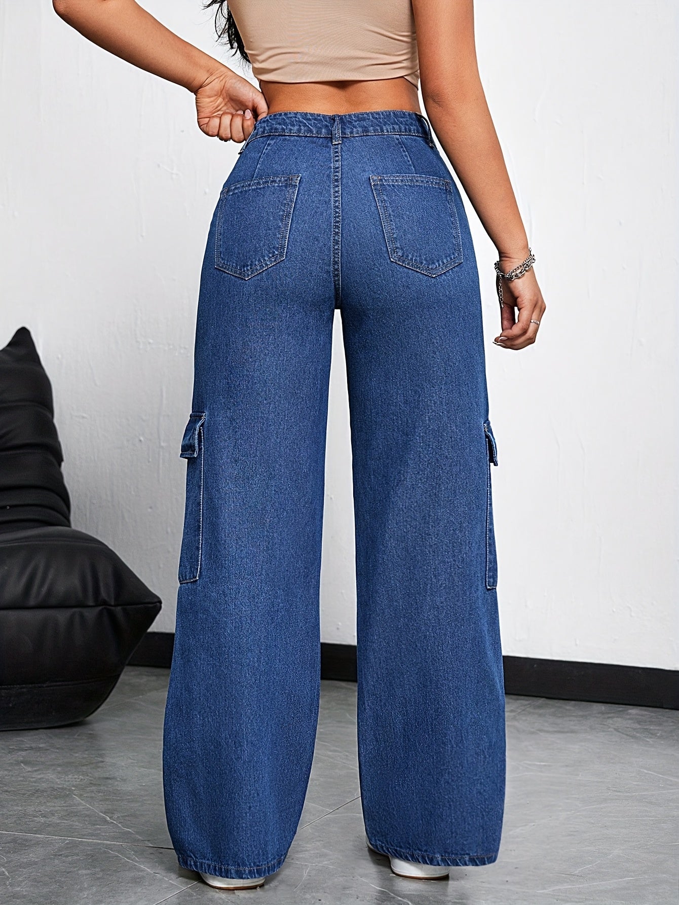 Women'S High-Waisted Cargo Jeans with Multiple Pockets - Stretch Denim, Raw Wash Finish, Straight Leg, Casual Streetwear Style, Blue, Casual Streetwear | Multi-Pocket Design | Comfortable Fit Jeans